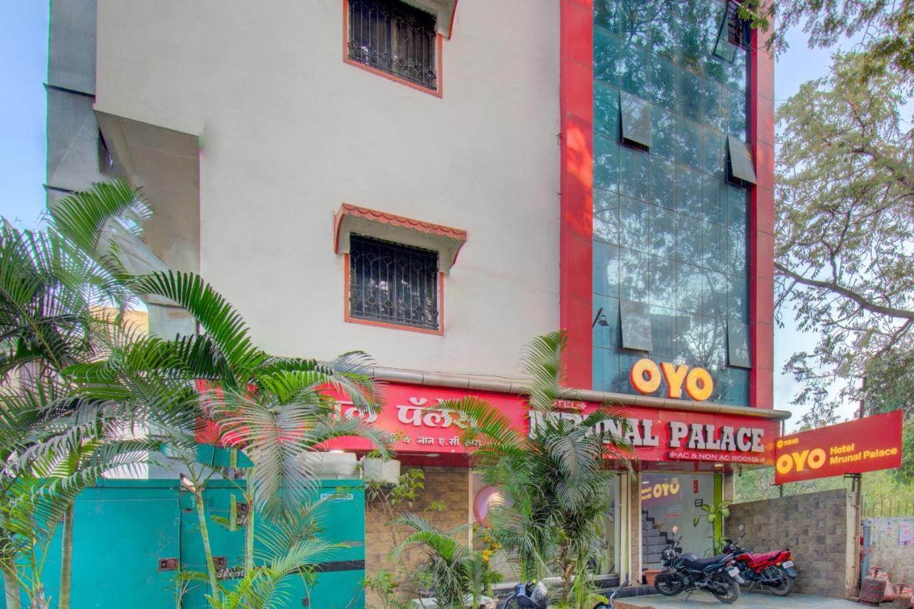 Oyo 11548 Hotel Mrunal Palace Evrengabad Dış mekan fotoğraf