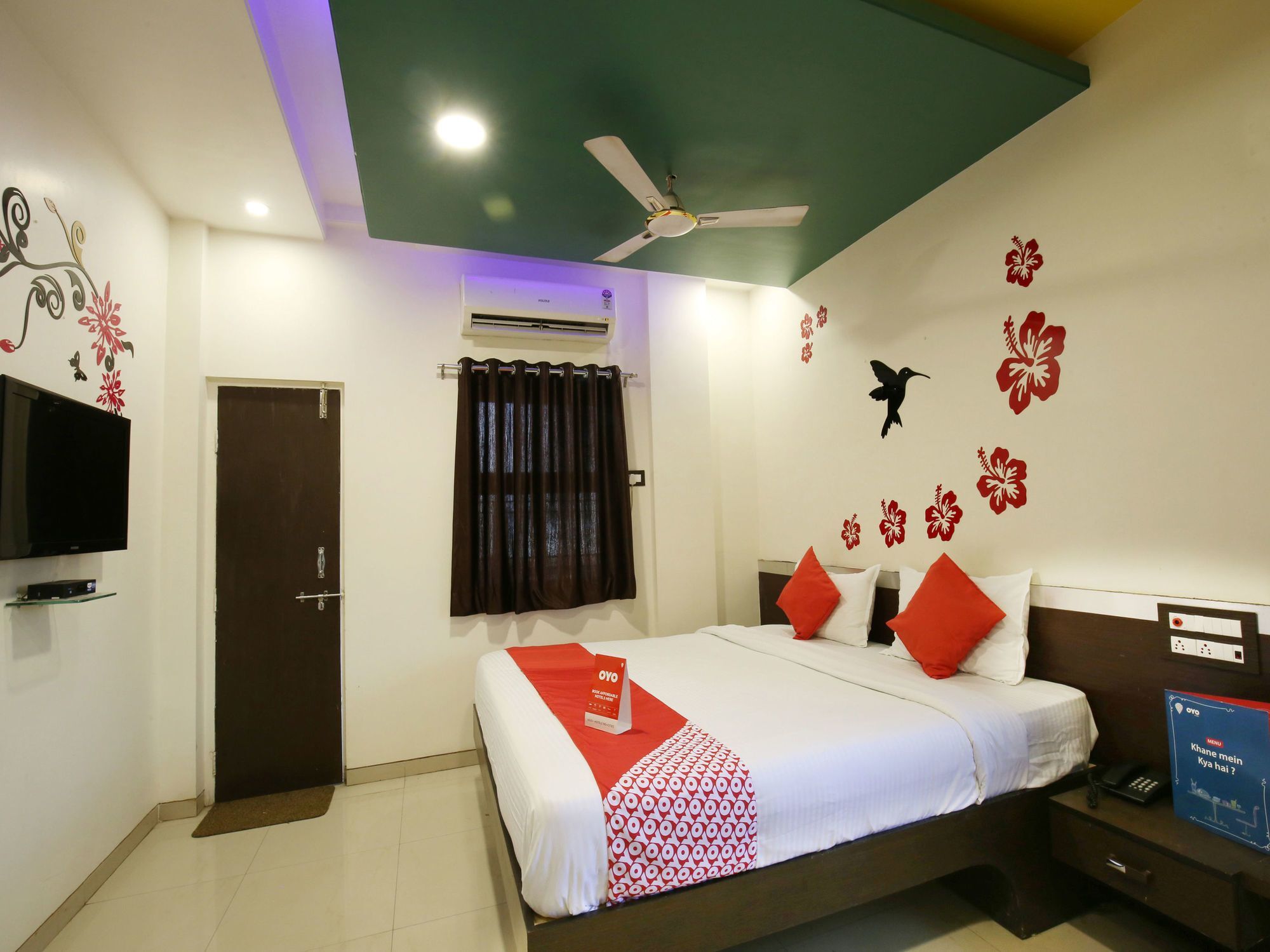 Oyo 11548 Hotel Mrunal Palace Evrengabad Dış mekan fotoğraf